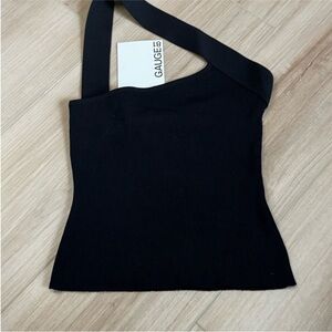 Gauge81 Elegant Black Asymmetrical Camisole